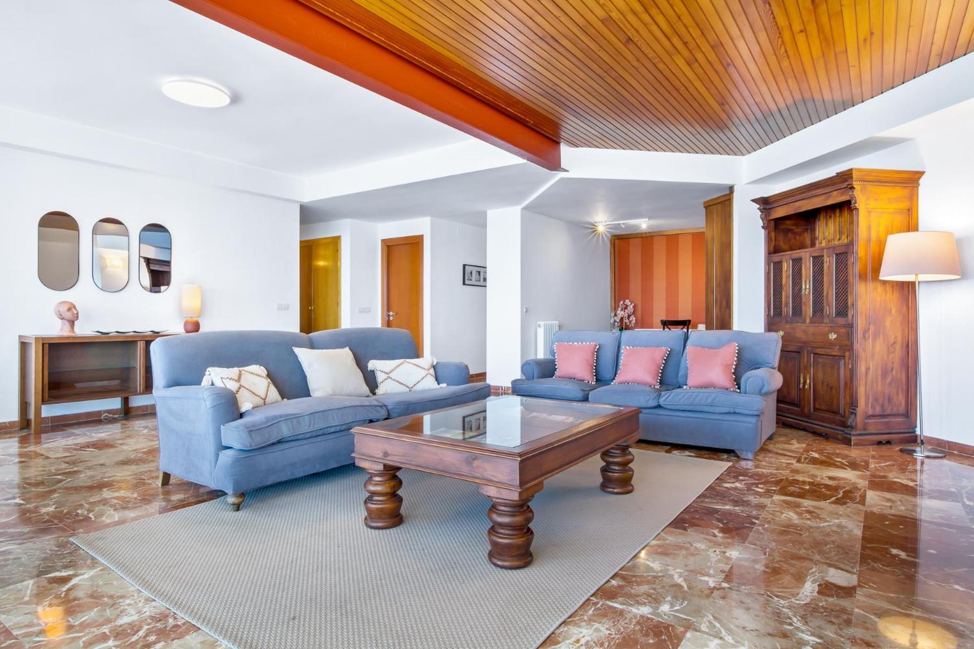 Apt Alameda De Colon Solo Familias Малага Екстер'єр фото